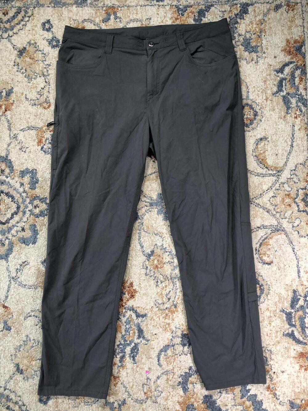 Patagonia Pants Mens 38x30 Gray Stretch Hiking Lightweight Zip Pocket Outdoor